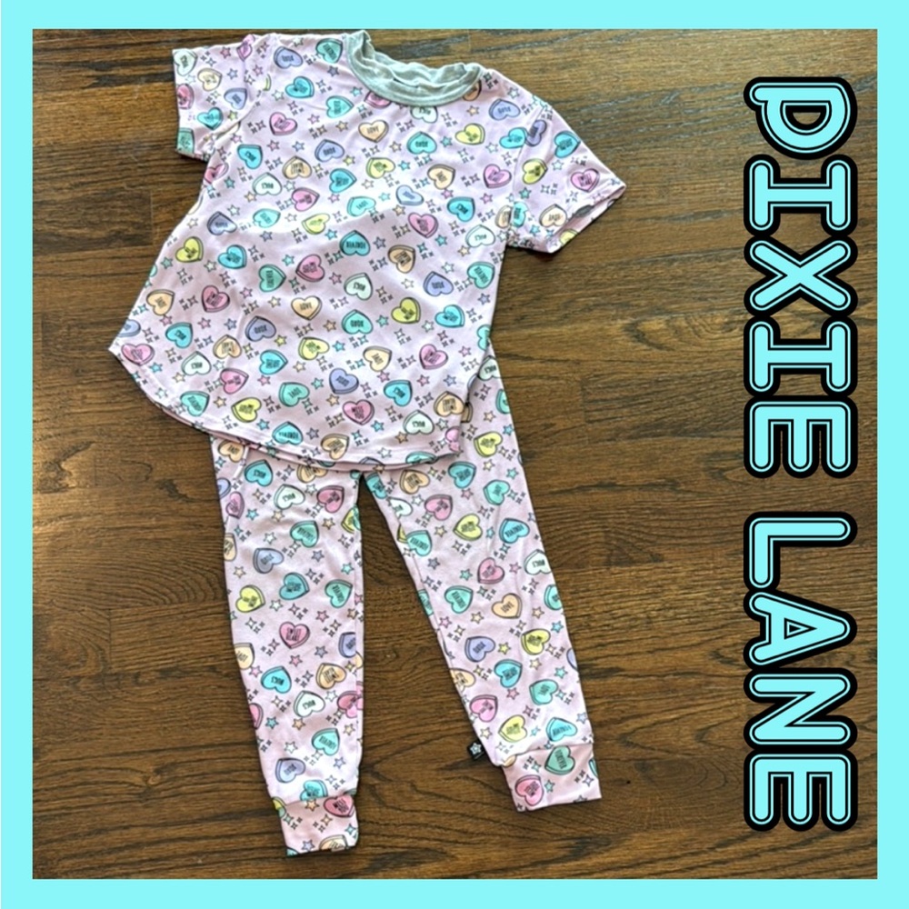 PIXIE LANE ~ Kids Pajamas with Heart Print Sz 5